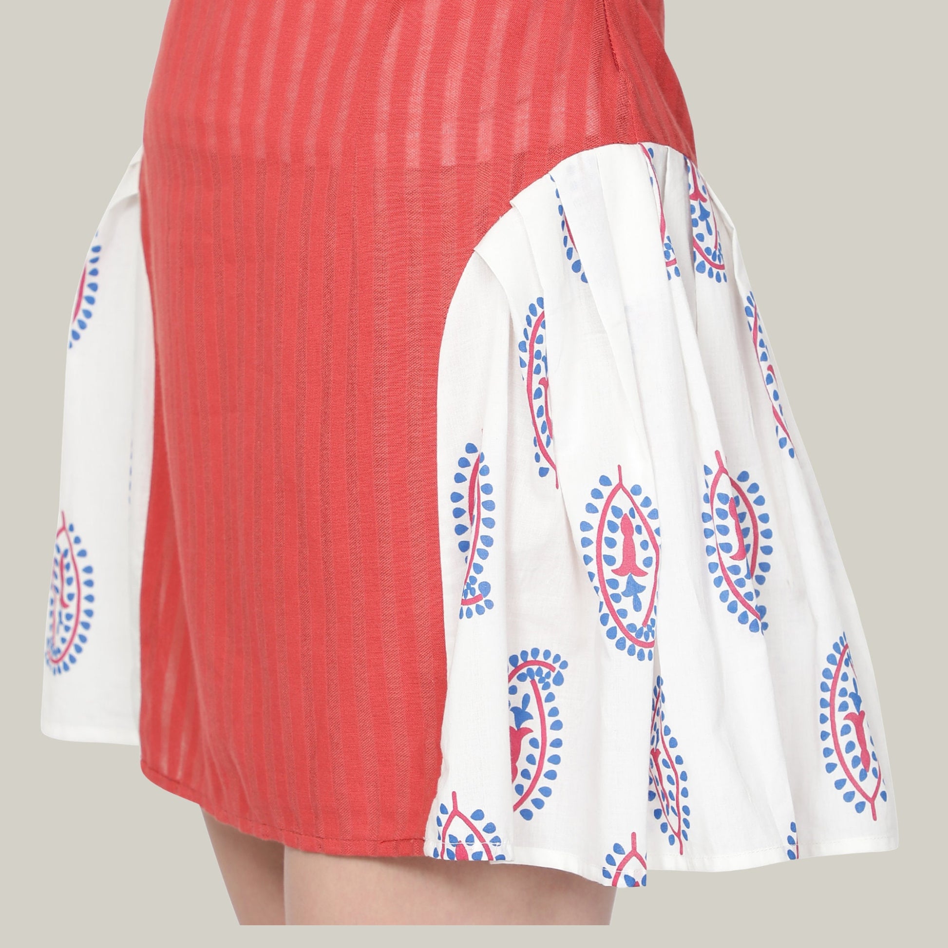 side_zipper_dress  short_red_dress  red_white_printed  paisley_design_dress  LOVESTONE  Long_sleeves_dress  gift_for_her  Cute_short_dress  Cotton_Linen_dress  boat_neck_dress  beautiful_red_dress